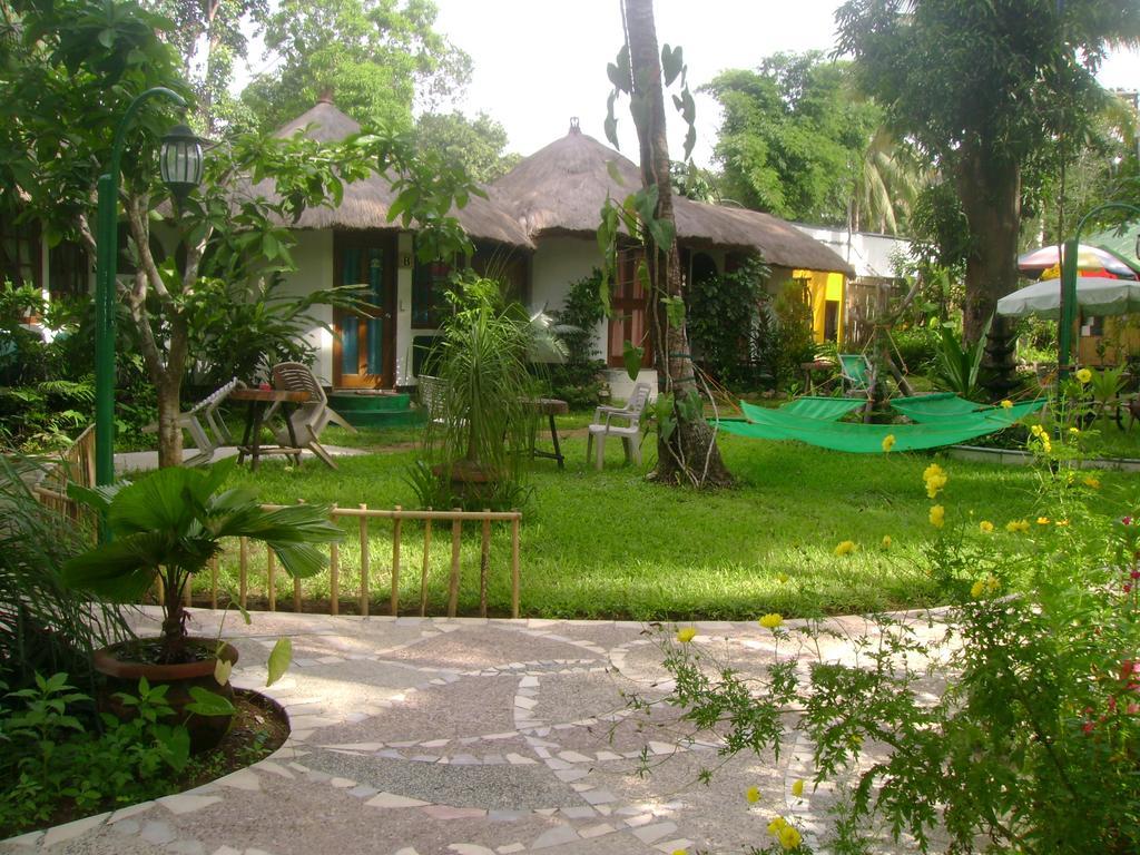 Kokosnuss Garden Resort Coron Exterior photo